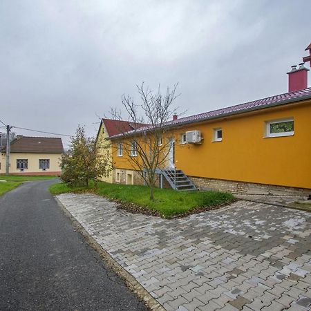 Velky Apartman Zlamanka Kroměříž Exteriér fotografie